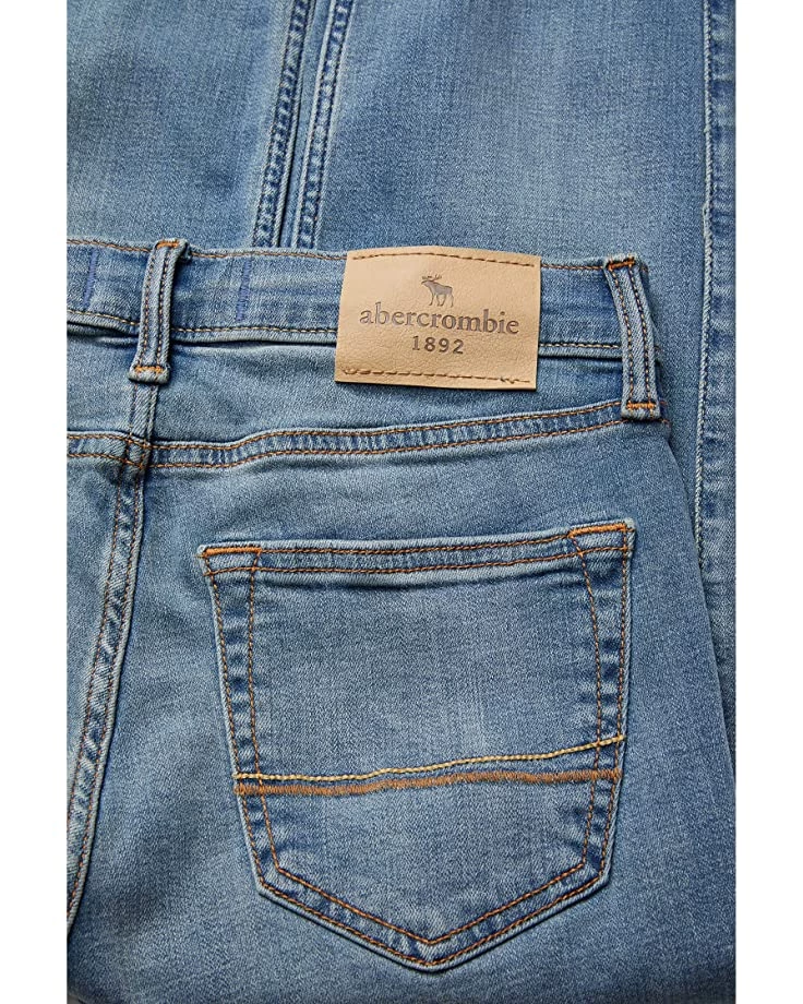 abercrombie kids Straight Jeans in Light (Little Kids/Big Kids) 5 abercrombie kids Straight Jeans in Light (Little Kids/Big Kids) - Image 3