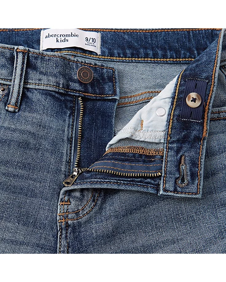 abercrombie kids Medium Wash Destroy Denim Shorts (Little Kids/Big Kids) 5 abercrombie kids Medium Wash Destroy Denim Shorts (Little Kids/Big Kids) - Image 3